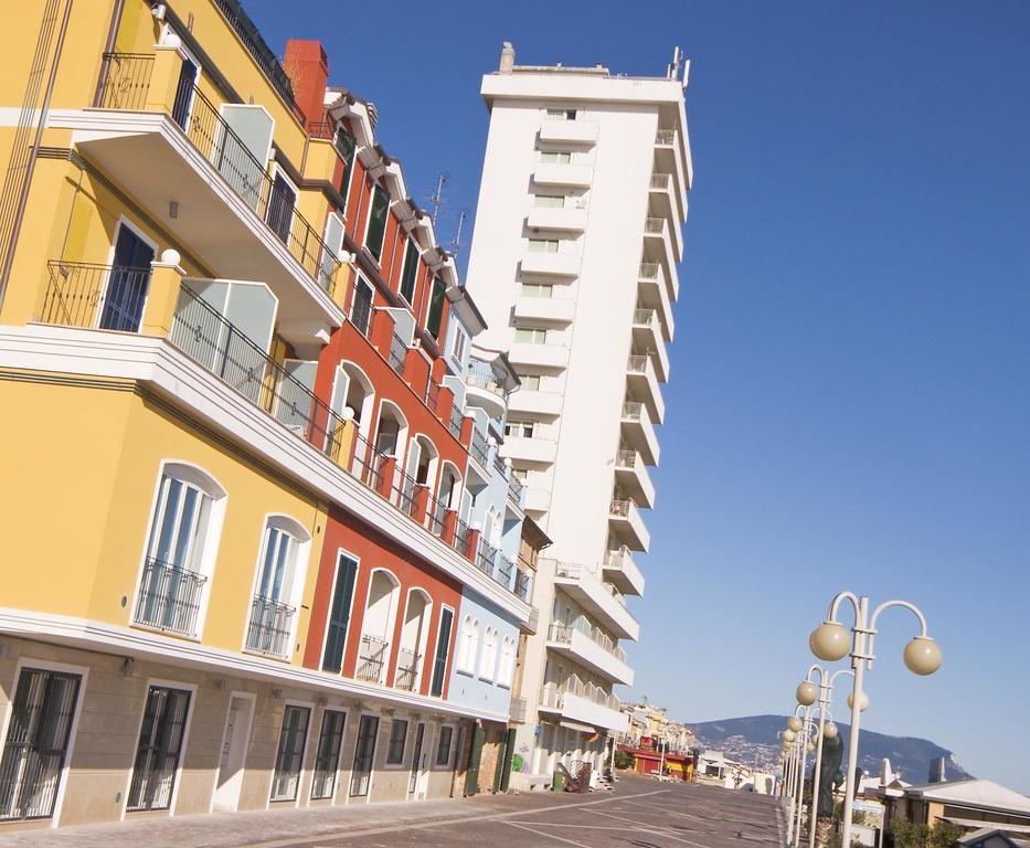 Bianchi Hotel & Residence Porto Recanati Quarto foto